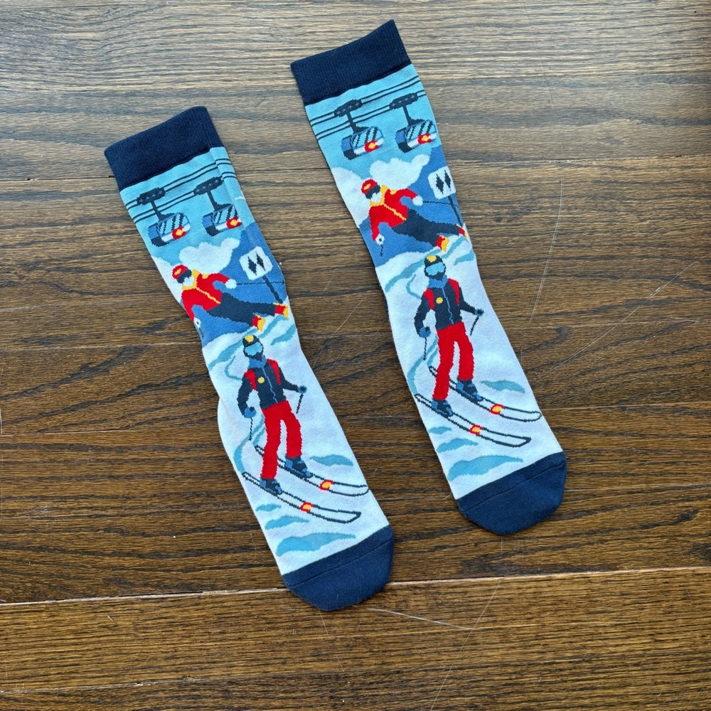 NWOT Lavley Men's Crew Socks “I’d rather be Skiing”